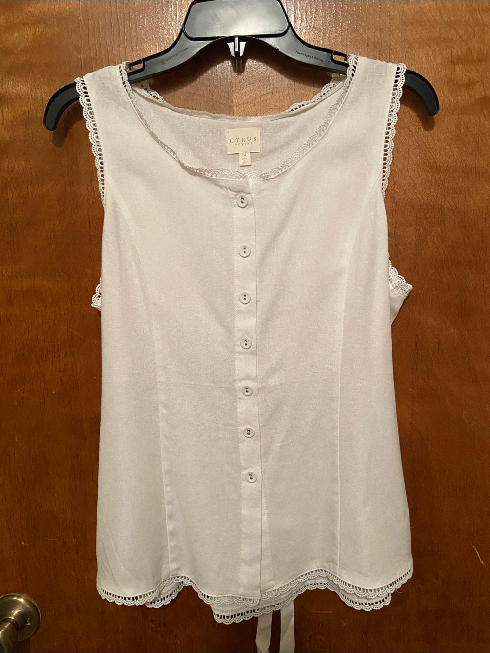 NWOT Sleeveless Linen Blend Top